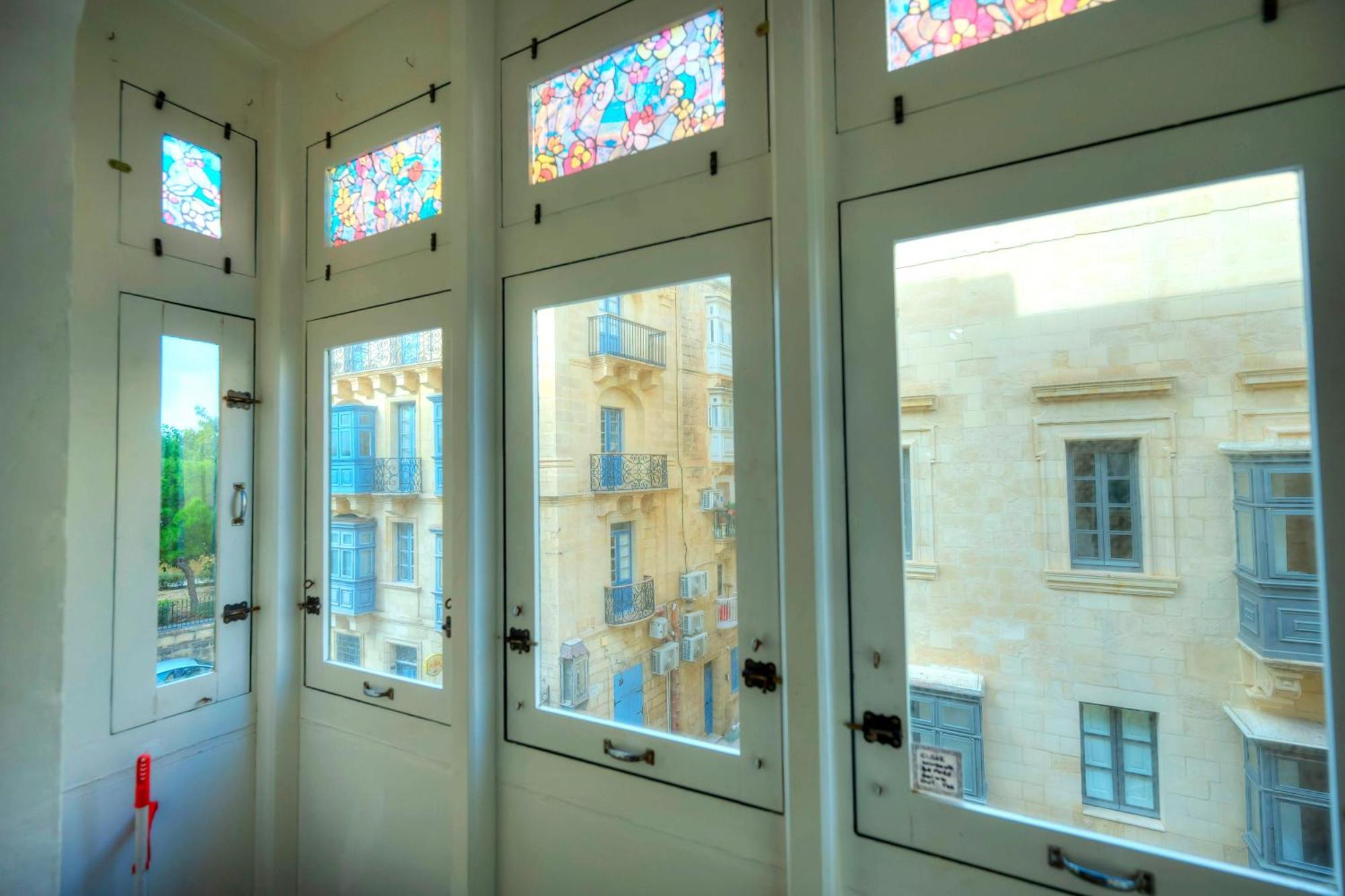 Charming 3 Storey Apartment In Valletta Centre, Ngri1-1 Exterior photo
